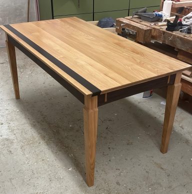 Massivholztisch Eiche handgefertigt vom Tischler